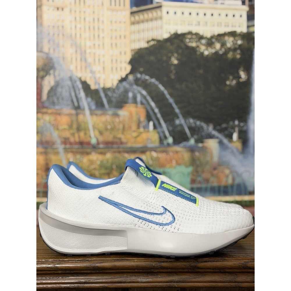 Nike Interact Run EasyOn Women's Road Running Shoes White/Volt/Blue Sz 8.5 NEW